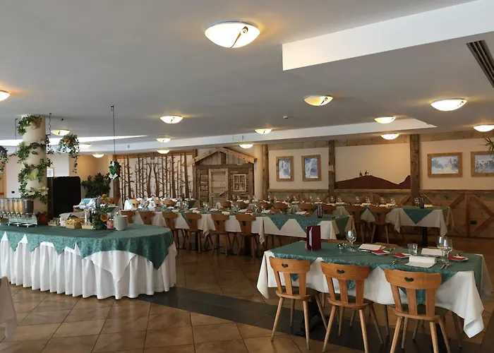 Hotel Stella Montis Campitello di Fassa
